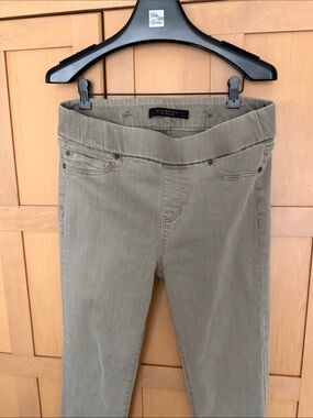 LIVERPOOL LOS ANGELES Capri Jeans in Taupe